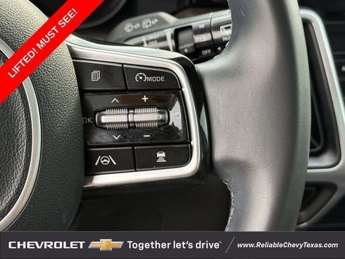 Used 2022 Kia Sorento EX w/ Panoramic Sunroof Package FWD image 15