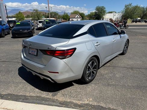 Used 2021 Nissan Sentra SV FWD image 5