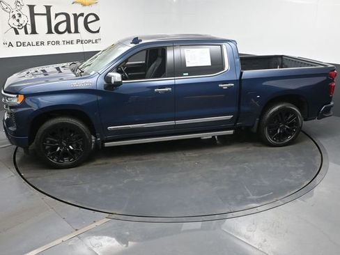 Used 2022 Chevrolet Silverado 1500 High Country image 57
