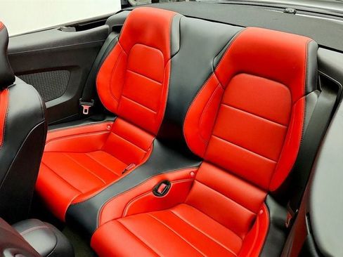 Used 2016 Ford Mustang GT Premium w/ Equipment Group 401A RWD image 22