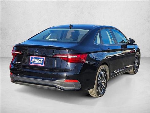 Used 2024 Volkswagen Jetta S image 5