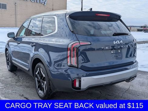 Used 2023 Kia Telluride EX w/ EX Captain's Chair Package image 5