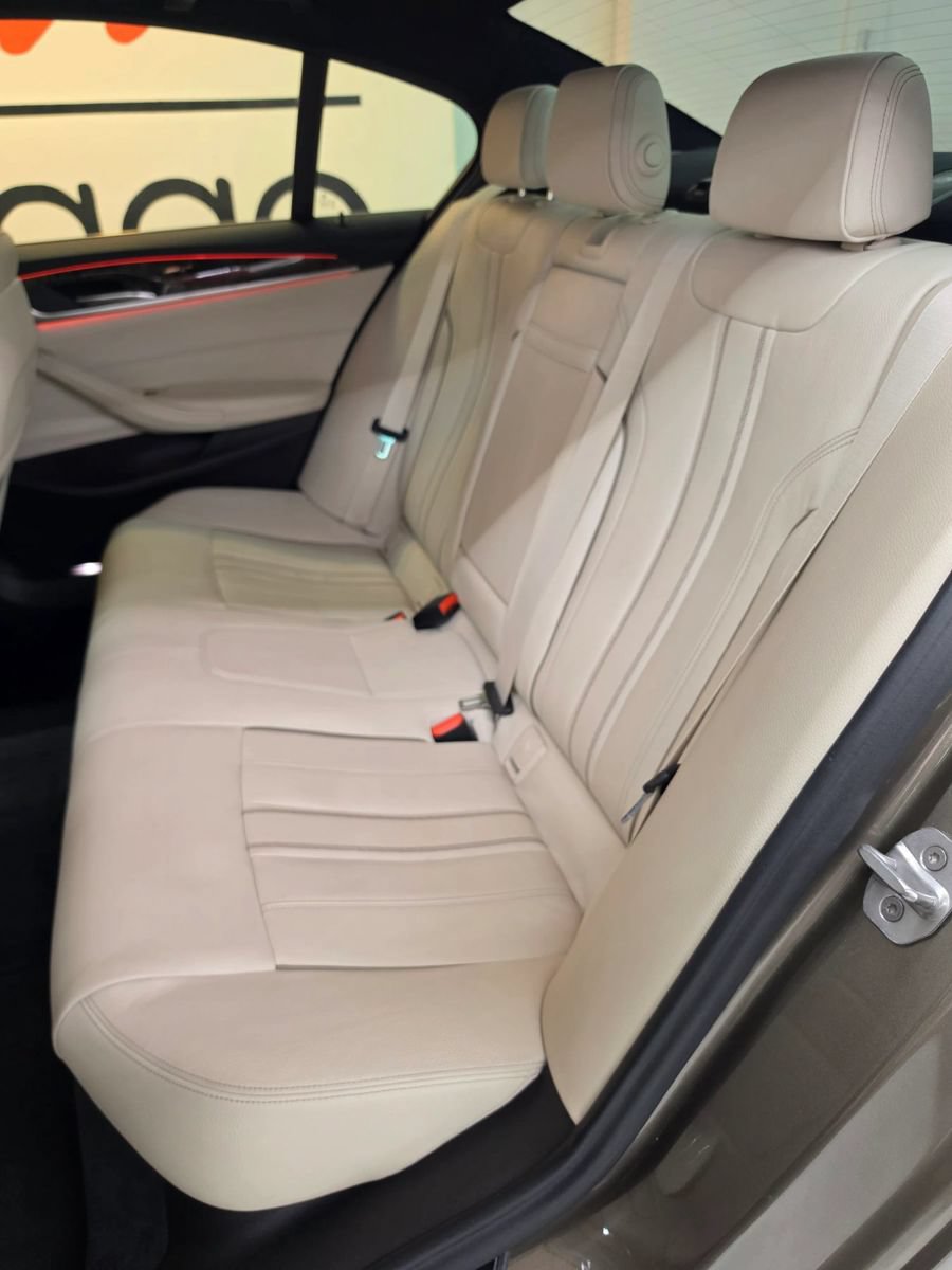 Used 2018 BMW 540i RWD image 53