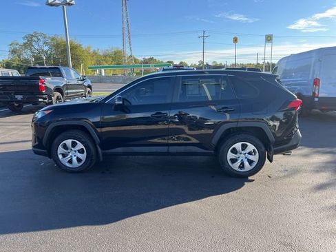 Used 2022 Toyota RAV4 LE image 14