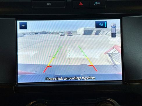 Used 2022 Ford F150 XLT w/ Trailer Tow Package image 16