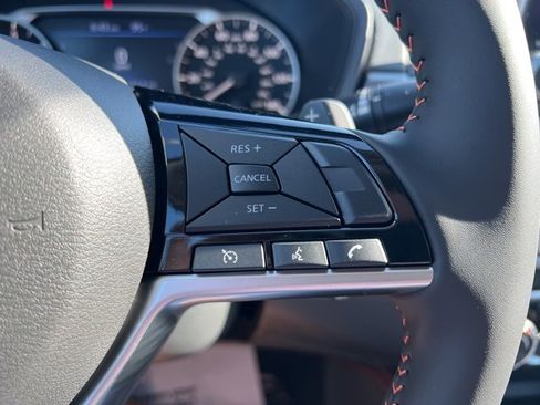 New 2025 Nissan Altima 2.5 SR image 10