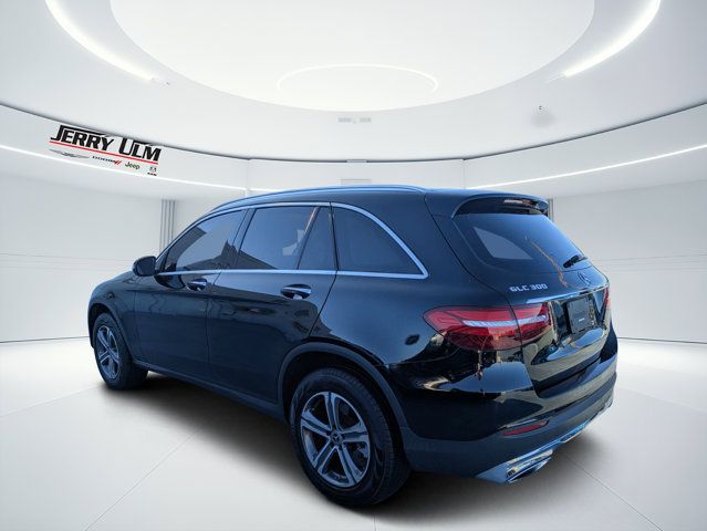 Used 2019 Mercedes-Benz GLC 300 4MATIC image 5