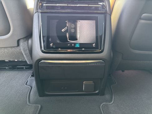 New 2025 Cadillac Escalade IQ Luxury 2 image 8