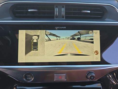 Used 2024 Jaguar I-PACE R-Dynamic HSE image 23