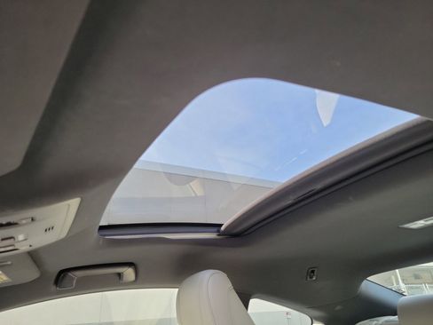 Used 2017 Lexus RC 300 AWD image 21