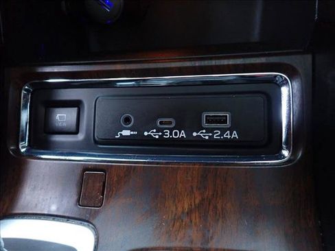 Used 2023 Subaru Ascent Touring AWD/4WD image 22