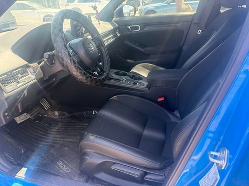 Used 2024 Honda Civic Sport image 9