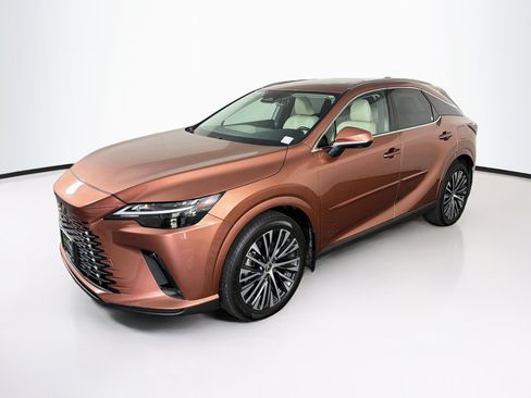 Used 2023 Lexus RX 350 Premium Plus w/ Accessory Package (Z1) FWD image 3