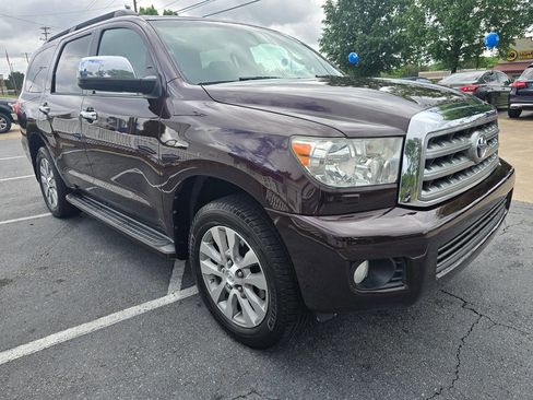 Used 2015 Toyota Sequoia Limited RWD image 8