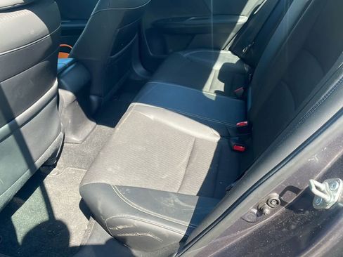 Used 2017 Honda Accord Sport image 13