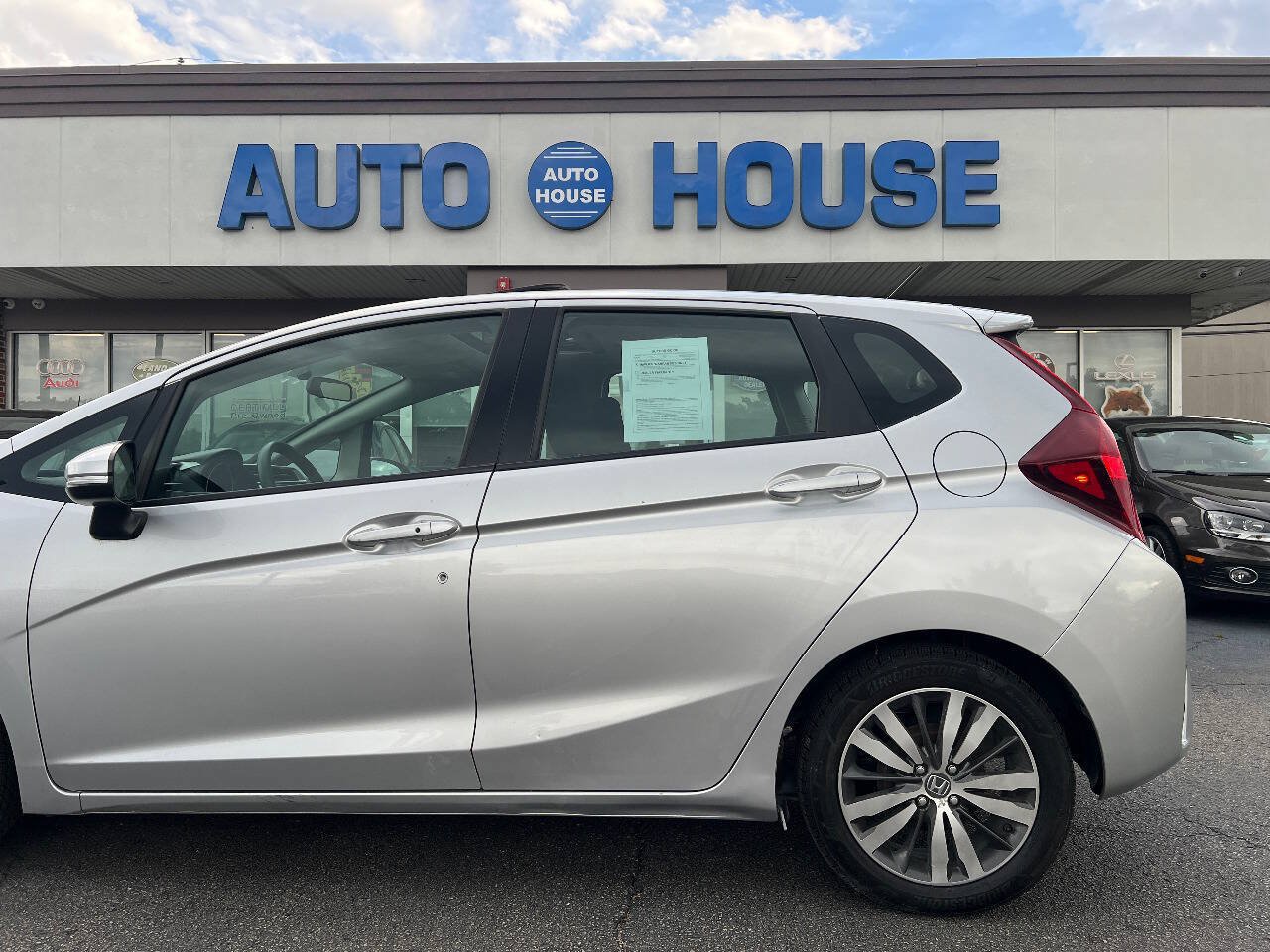 Used 2015 Honda Fit EX image 36