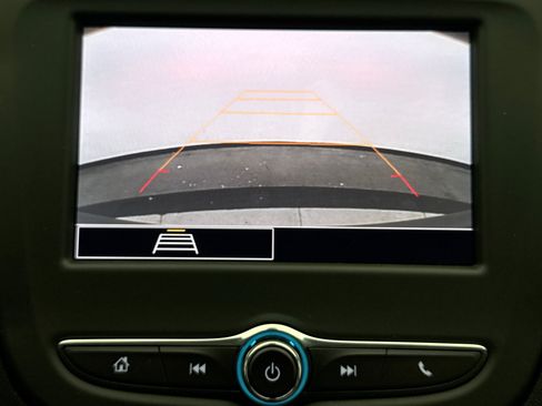 Used 2024 Chevrolet Equinox LS FWD image 22