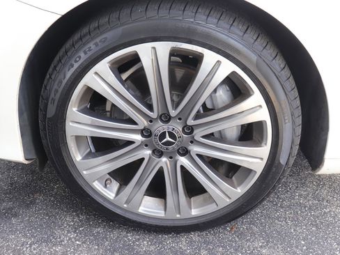 Used 2018 Mercedes-Benz E 300 image 37