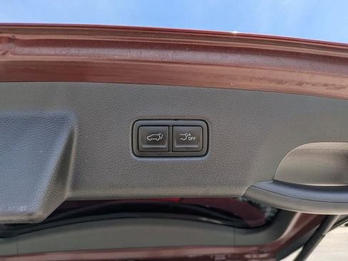 Used 2024 Kia Carnival SX Prestige FWD image 13