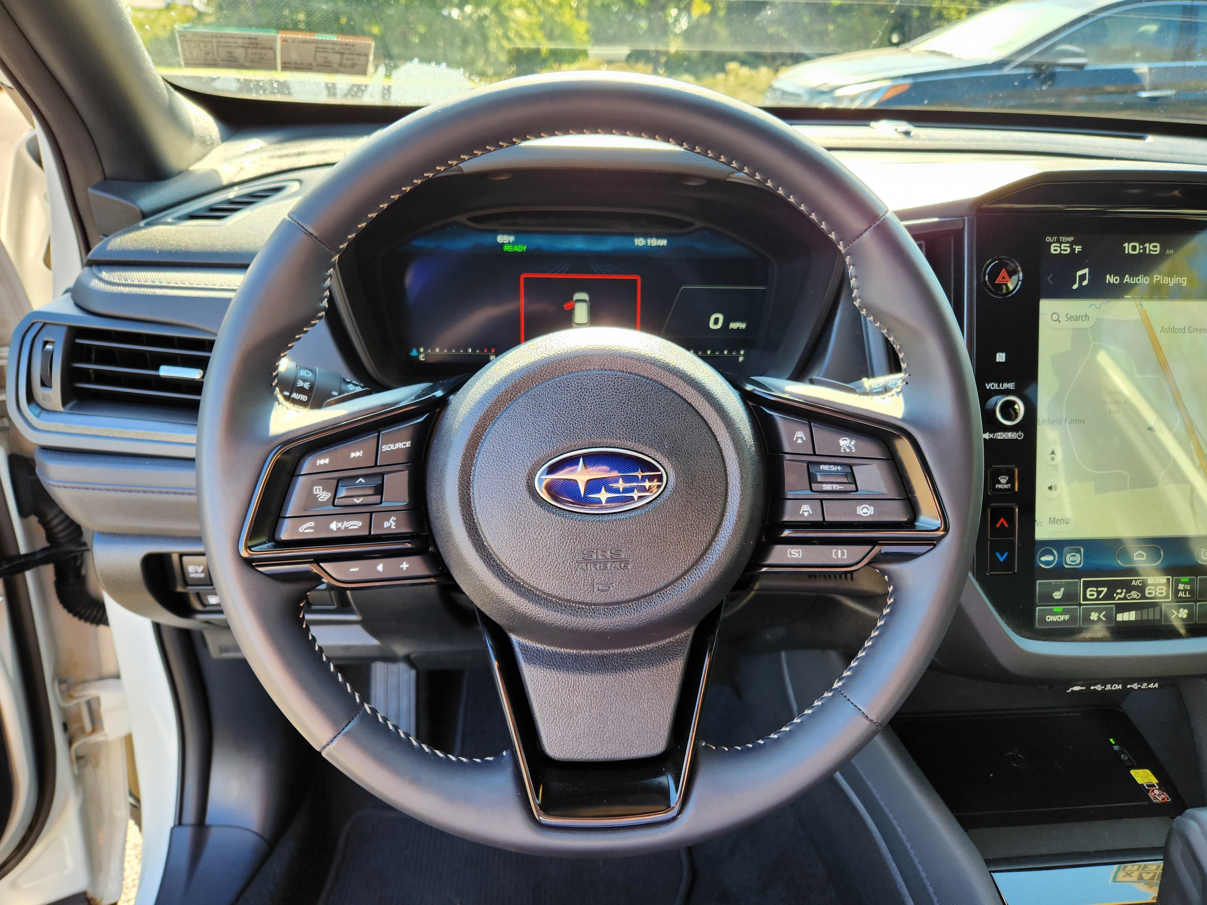 Used 2025 Subaru Forester Premium AWD/4WD image 18