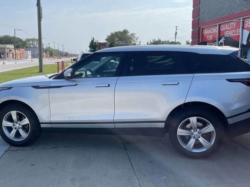 Used 2018 Land Rover Range Rover Velar S image 11