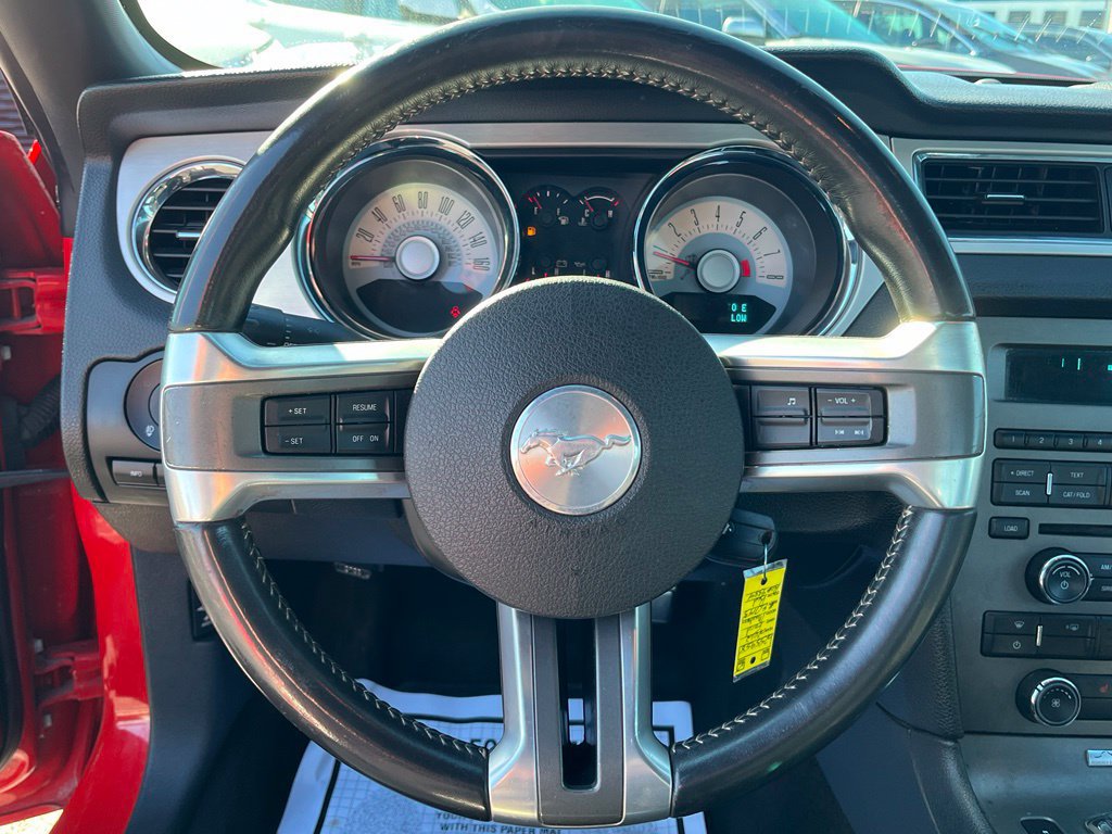 Used 2012 Ford Mustang Premium RWD image 17
