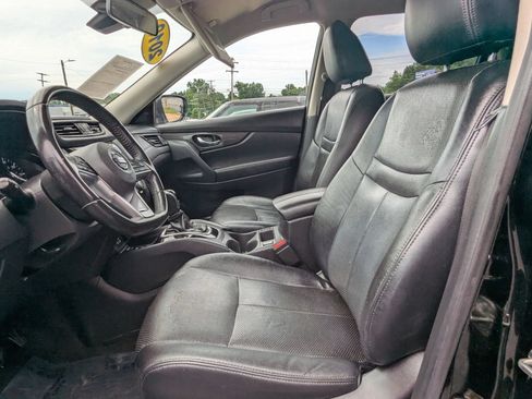 Used 2019 Nissan Rogue SV w/ Premium Package AWD/4WD image 20