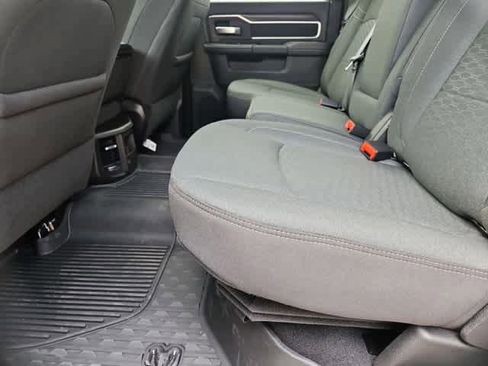 New 2026 RAM 3500 Big Horn AWD/4WD image 19
