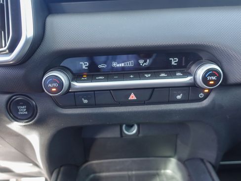 Used 2025 MAZDA CX-50 AWD 2.5 S w/ Premium Package image 19