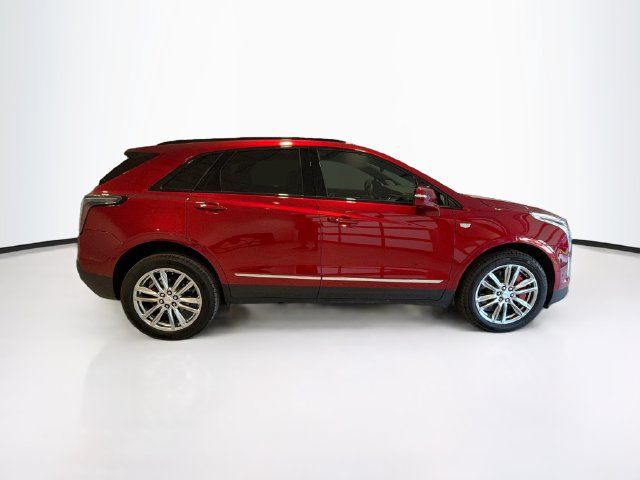 Used 2025 Cadillac XT5 Sportv w/ Technology Package AWD/4WD image 7