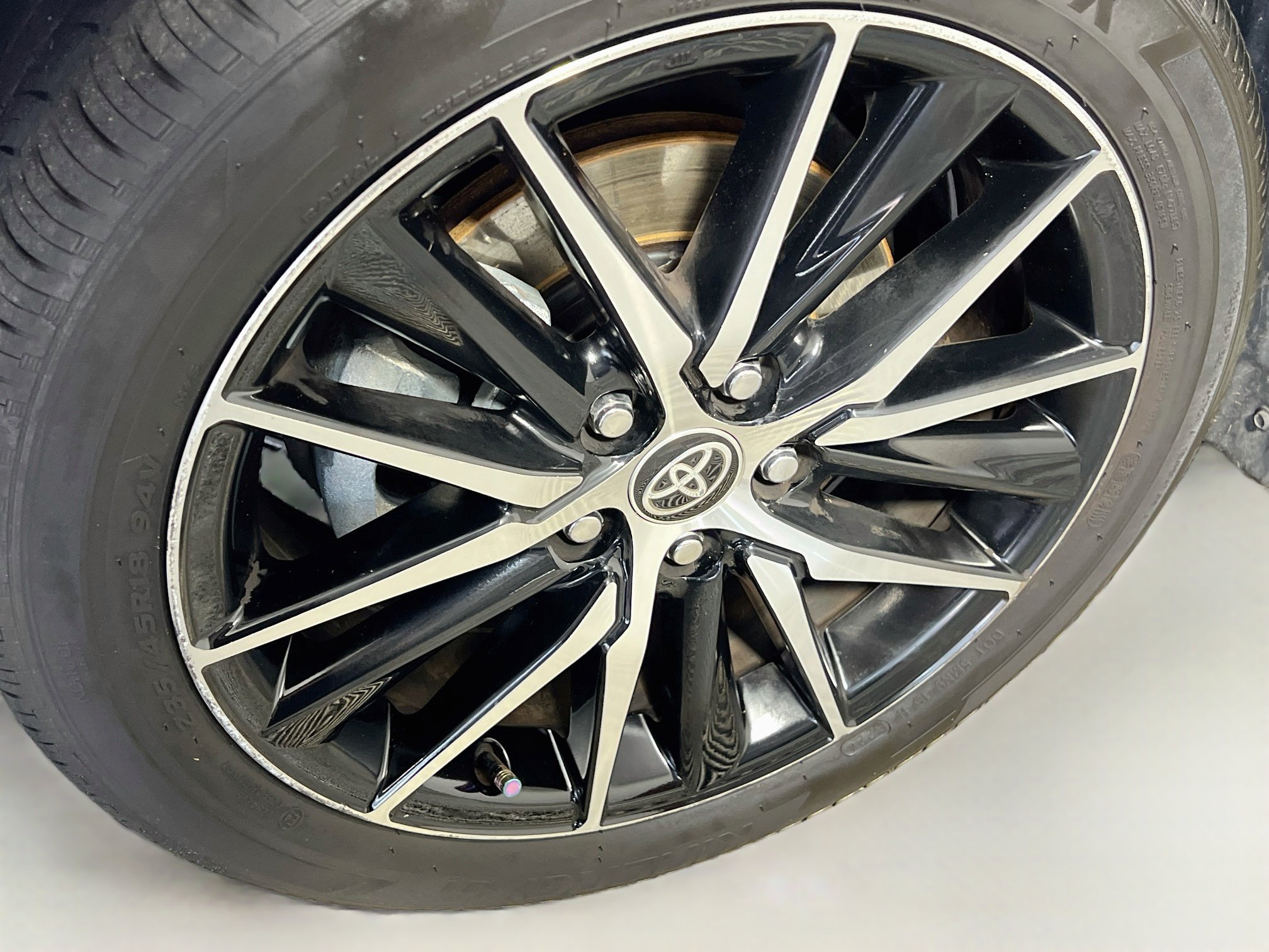 Used 2024 Toyota Camry SE FWD image 14
