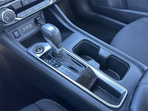 Used 2024 Nissan Sentra SV image 23