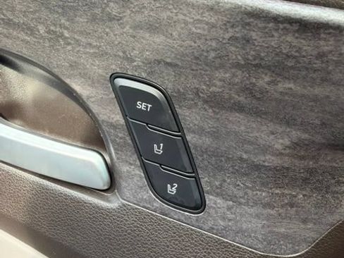 Used 2019 Hyundai Santa Fe FWD image 6