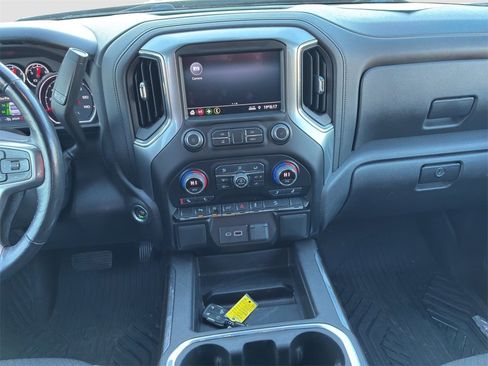 Used 2022 Chevrolet Silverado 1500 RST image 14