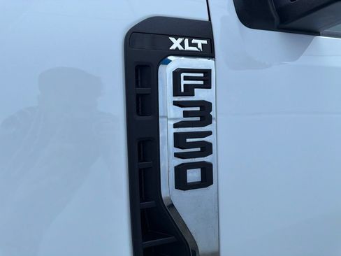 Used 2025 Ford F350 XLT AWD/4WD image 30