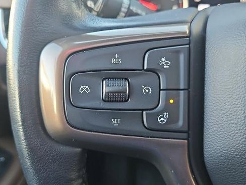 Used 2021 Chevrolet Suburban High Country image 31