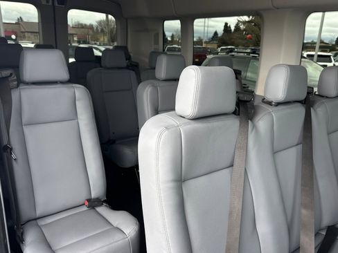 Used 2019 Ford Transit 350 XL image 14