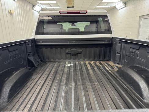 Used 2023 Chevrolet Silverado 2500 LT w/ Convenience Package image 24