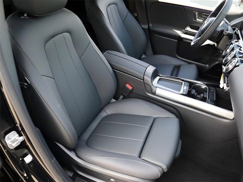 New 2026 Mercedes-Benz GLA 250 4MATIC image 15