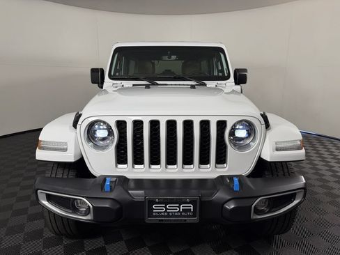Used 2023 Jeep Wrangler Unlimited Sahara AWD/4WD image 2