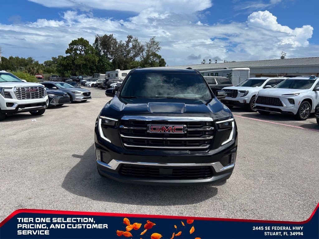 Used 2026 GMC Acadia Elevation w/ Elevation Premium Package FWD image 3
