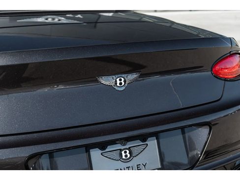 Used 2024 Bentley Continental GT Speed image 19
