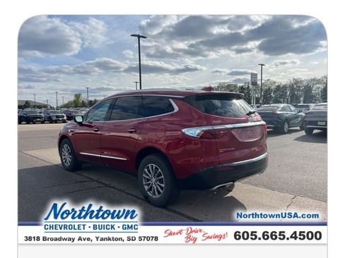 Certified 2024 Buick Enclave Essence w/ LPO, Cargo Package AWD/4WD image 33