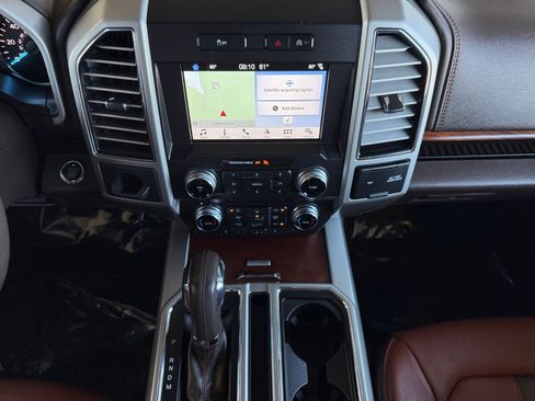 Used 2018 Ford F150 King Ranch w/ Equipment Group 601A Luxury image 15