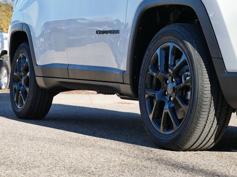 New 2026 Jeep Compass Latitude AWD/4WD image 6