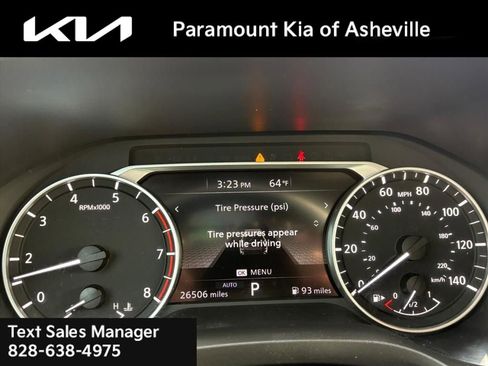 Used 2023 Nissan Rogue S image 8