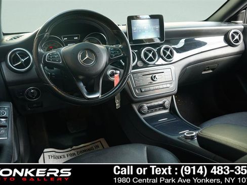 Used 2015 Mercedes-Benz CLA 250 image 52
