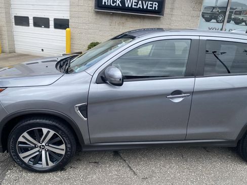 Used 2024 Mitsubishi Outlander Sport AWD image 3