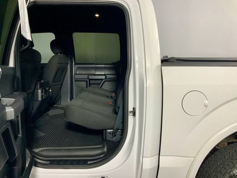 Used 2018 Ford F150 XLT w/ Equipment Group 302A Luxury AWD/4WD image 28