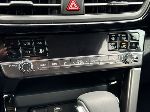 New 2026 Kia Seltos S AWD/4WD image 21